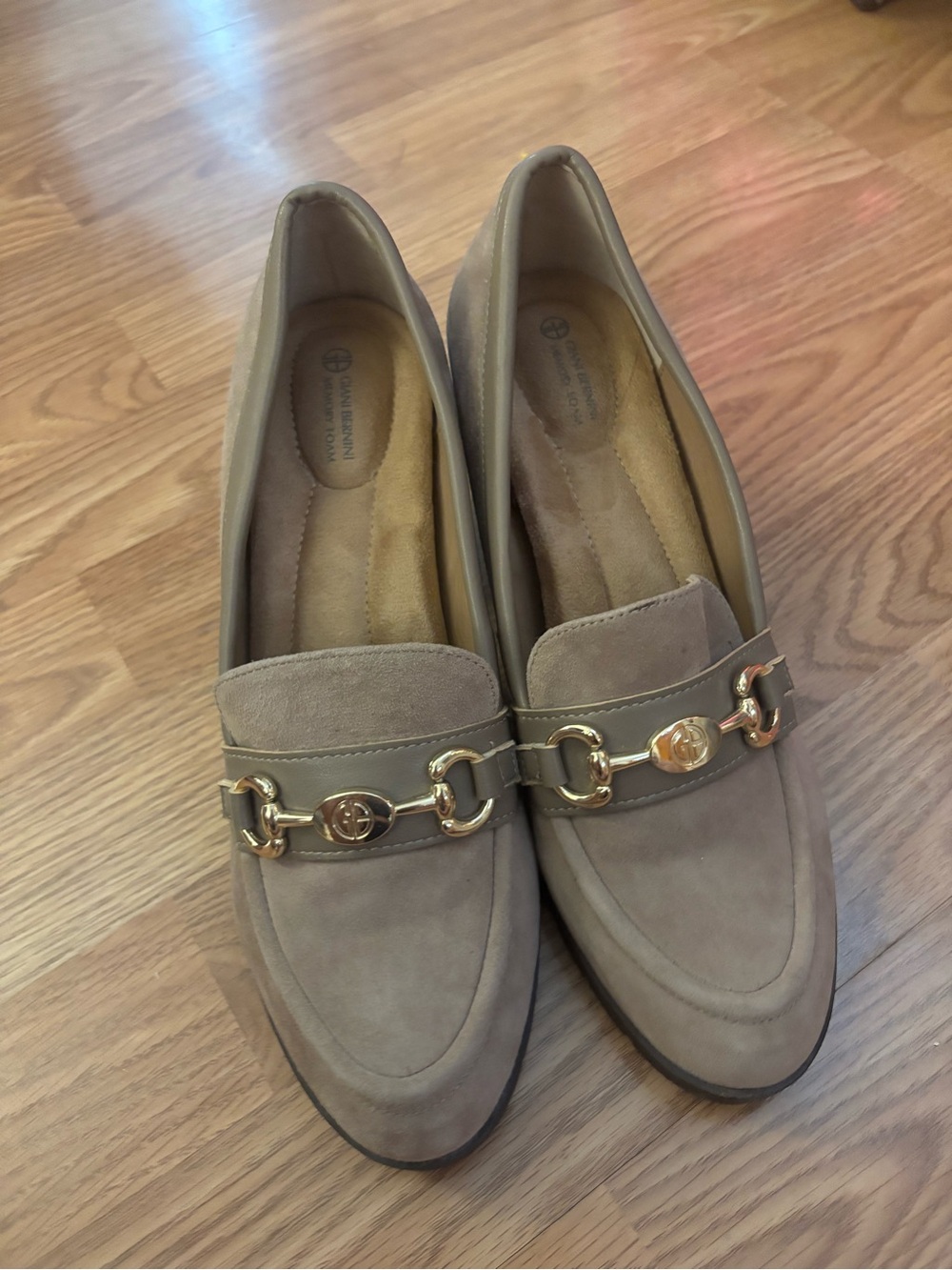 Giani Bernini Taupe Suede Block Heel Loafers Size 8.5M - Picture 3 of 10